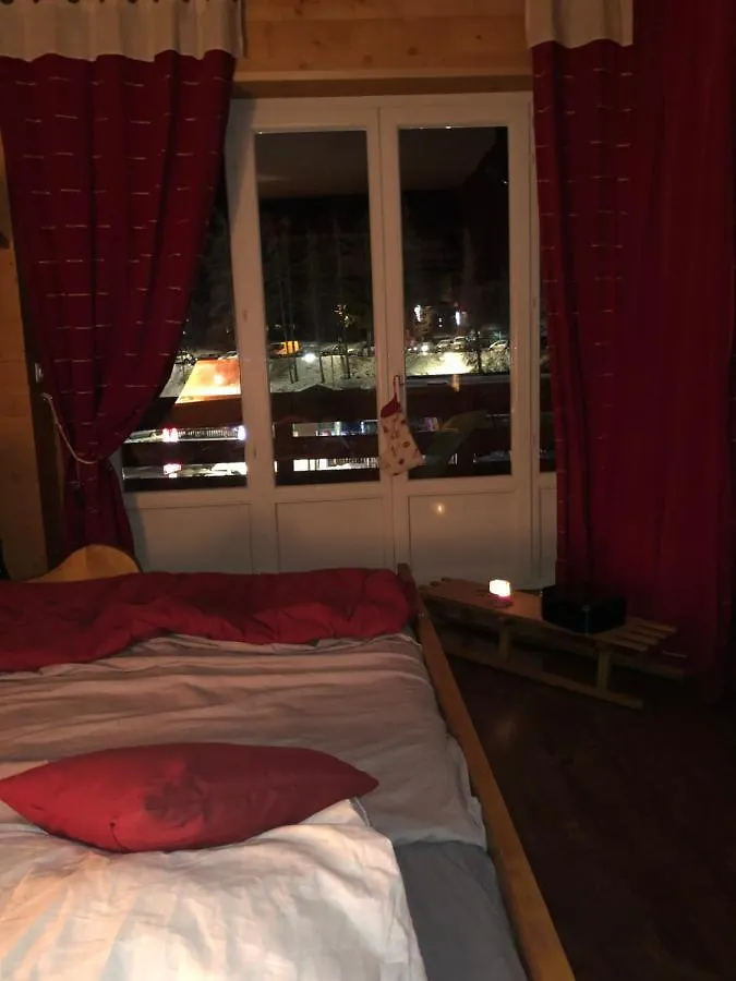 Praloup Bel Appartement Style Chalet Uvernet-Fours 0*,  Франция