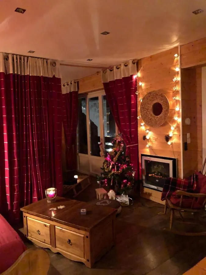 Апартаменты Praloup Bel Appartement Style Chalet Uvernet-Fours Франция
