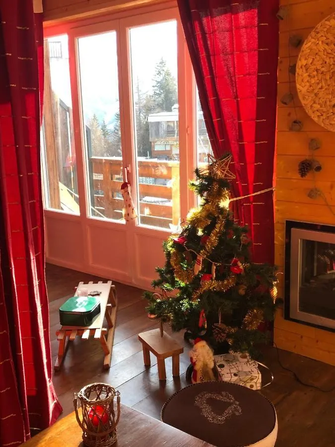 Praloup Bel Appartement Style Chalet Uvernet-Fours 0*,