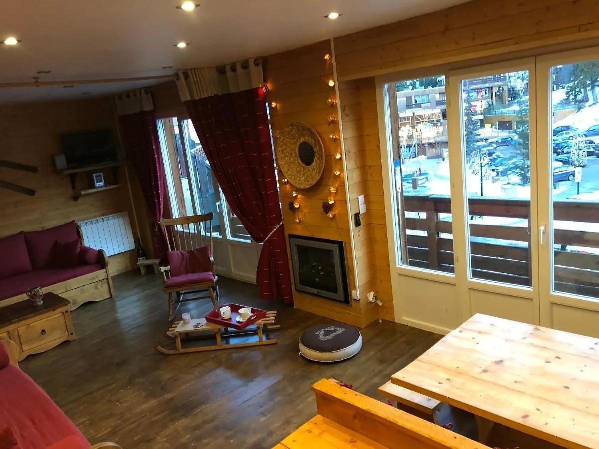 Praloup Bel Appartement Style Chalet Uvernet-Fours Франция